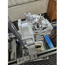 Versnellingsbak Audi A3 2.0 30 TDi 6-Bak UEX / UFM